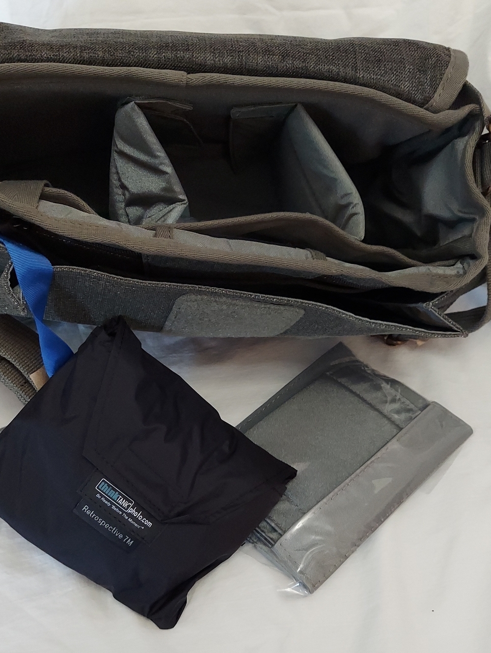 Think Tank Retrospective 7 V2.0 Canvas Shoulder Cameras Bag Pinstone Large NWOT - Picture 4 of 14